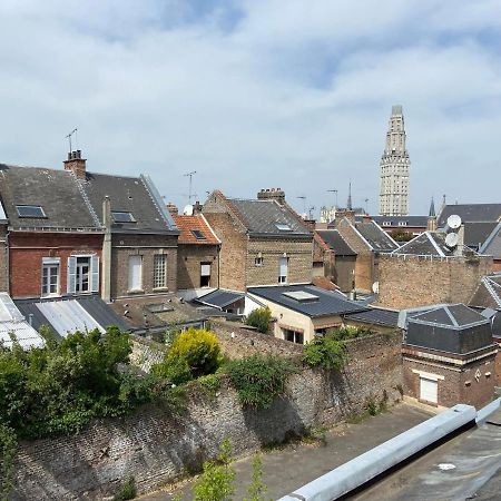 אמיינס Appartement Dans Une Impasse Calme Proche De La Gare מראה חיצוני תמונה